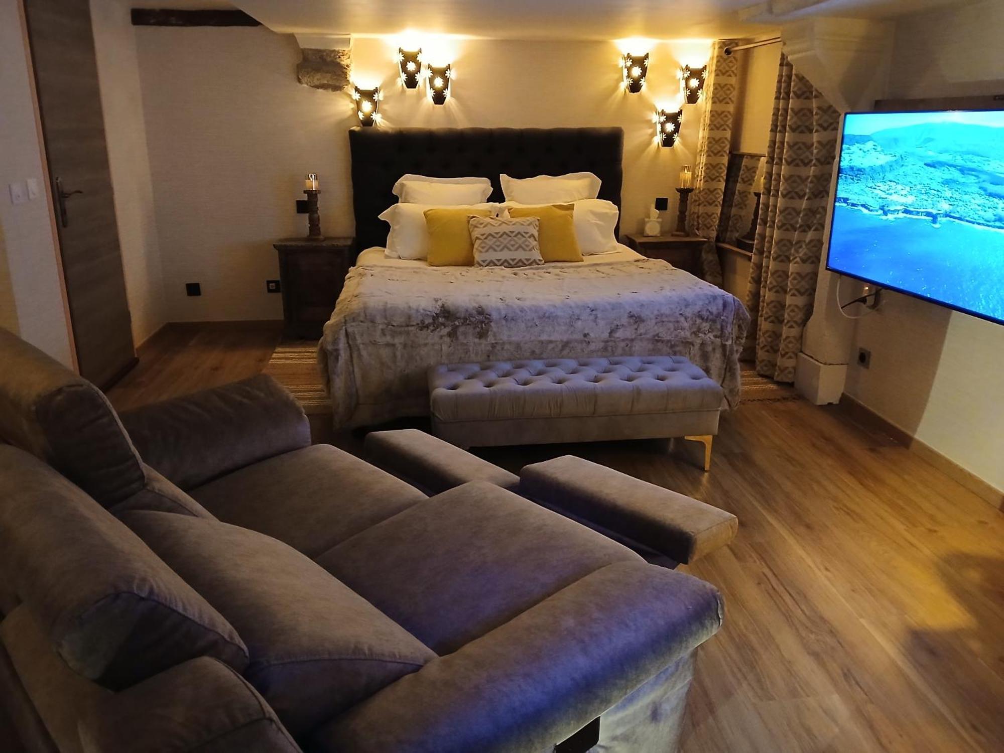 Hotel Manoir Du Grand Chene La Vraie-Croix Zimmer foto